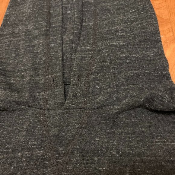 OTB Lightweight kangaroo pocket hoodie - Picture 3 of 8